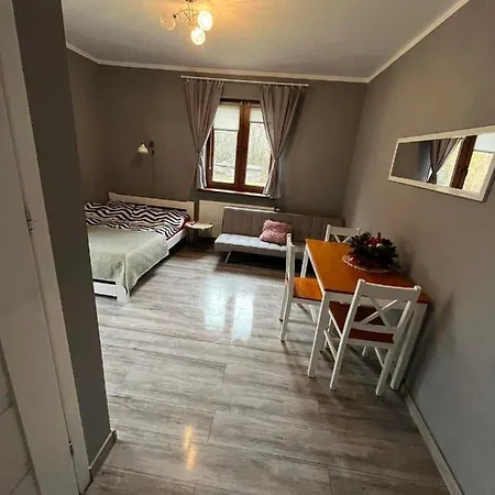 Beskidzka 25a 아파트